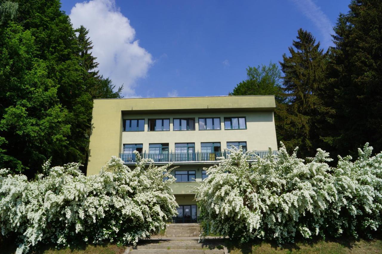 Hotel Chytrov Volfirov Exteriör bild